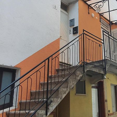 Casa Di Zia Lilia Apartamento Norma Exterior foto